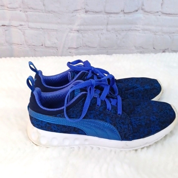 Woman's  Puma‎ Blue & Purple Running Sneakers 6.5 M - Picture 1 of 11